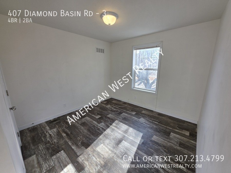 4bed/2bath country home property image