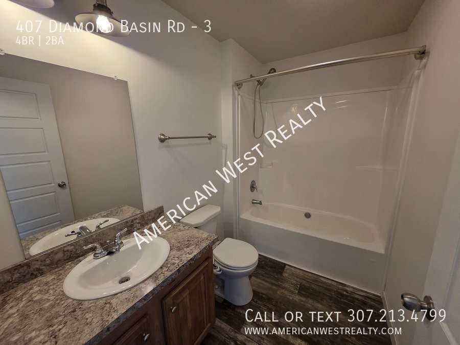 4bed/2bath country home property image