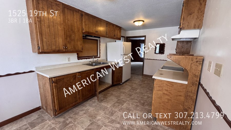 Single-Family, large lot property image