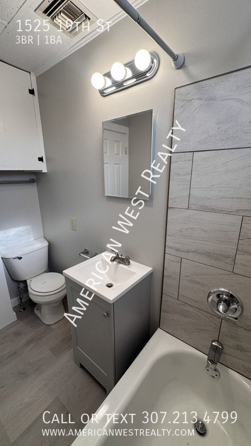 Single-Family, large lot property image