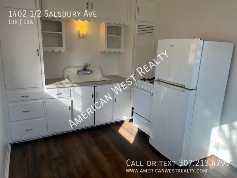 1402 1/2 Salsbury Ave property image
