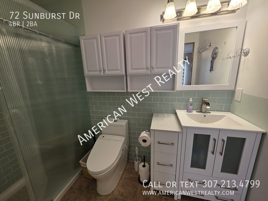 4bed/2bath pet-friendly house property image