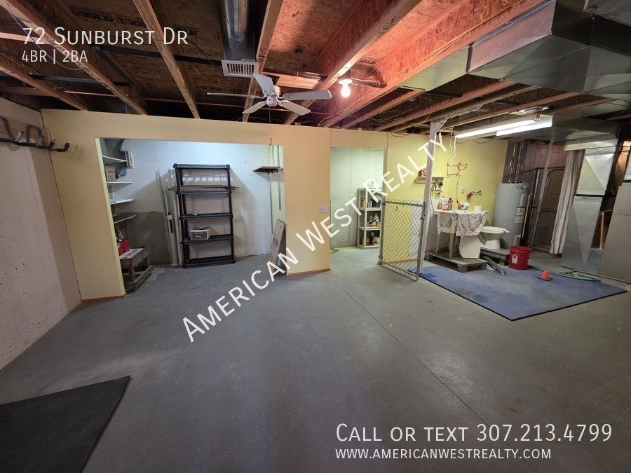 4bed/2bath pet-friendly house property image