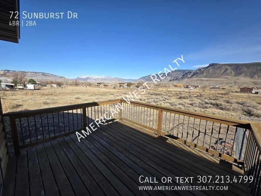 4bed/2bath pet-friendly house property image