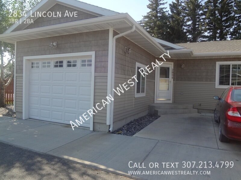 2843 Lincoln Ave
Easy living townhouse! property image