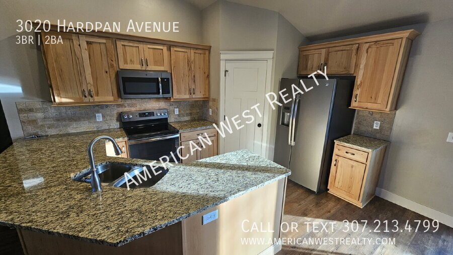 Beautiful 3bed/2bath, single-level property image
