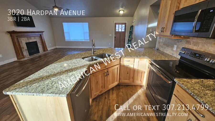 Beautiful 3bed/2bath, single-level property image
