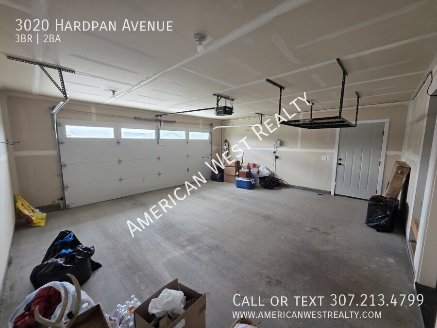 Beautiful 3bed/2bath, single-level property image