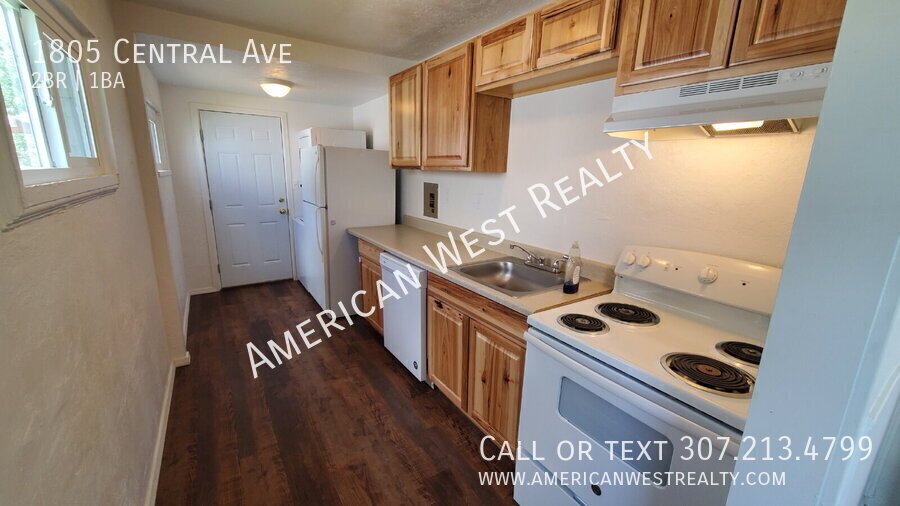 Renovated 2bed/1bath apartment property image