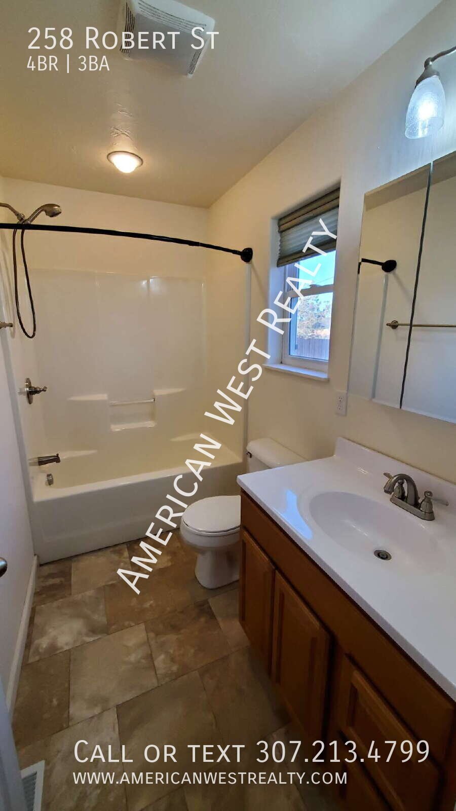 258 Robert St property image