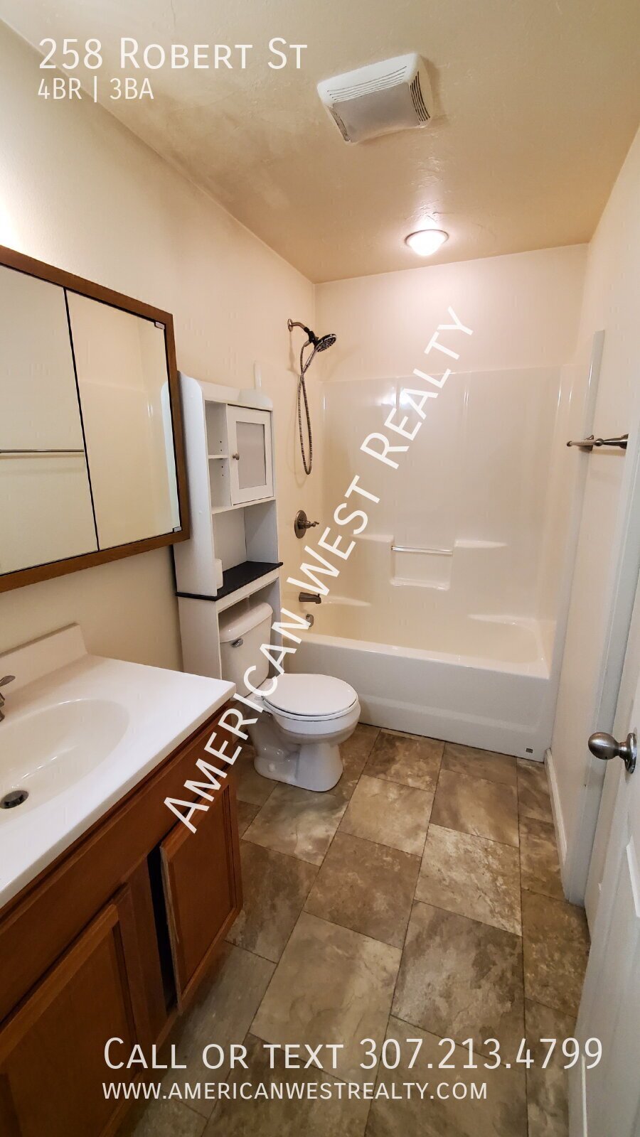 258 Robert St property image